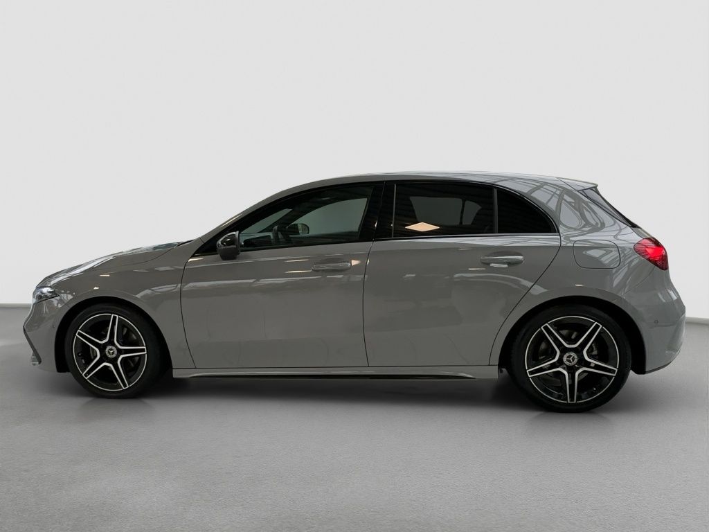 Fahrzeugabbildung Mercedes-Benz A 200 AHK*LED*PDC*ParkAss*Sportp.*SpurH*SpurW*LM