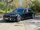 Mercedes-Benz Maybach S 580 4Matic *Pano *360° *CHAUFFEUR - Mercedes-Benz S 580 in Hamburg