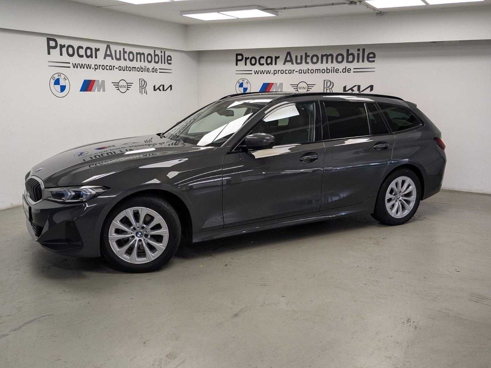 BMW 320d Touring AHK ACC H/K DA PA AdapLED Shz