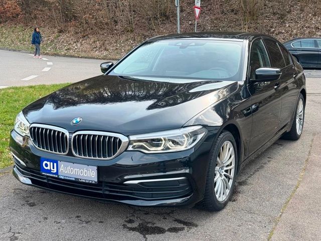 BMW 530 Baureihe 5 Lim. 530 d xDrive *LEDER*LED*SD*