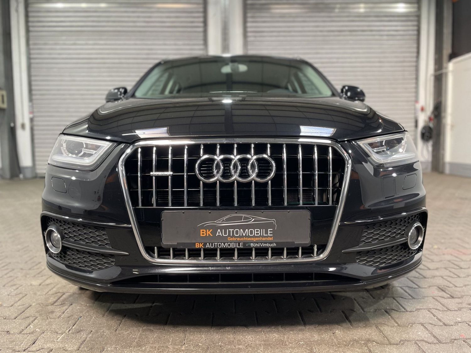Fahrzeugabbildung Audi Q3 2.0 TFSI quattro S-Line #AHK#Xenon#Navi