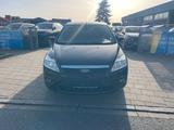 Ford Focus Lim. Viva 1Jahr  Garantie - Ford Focus Viva mit Benzin-Antrieb