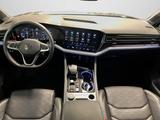 Volkswagen Touareg 3,0 V6 TDI 4Mot. Elegance, Navi, Sitzh. - Volkswagen Touareg mit Diesel-Antrieb: Geländewagen, Automatik