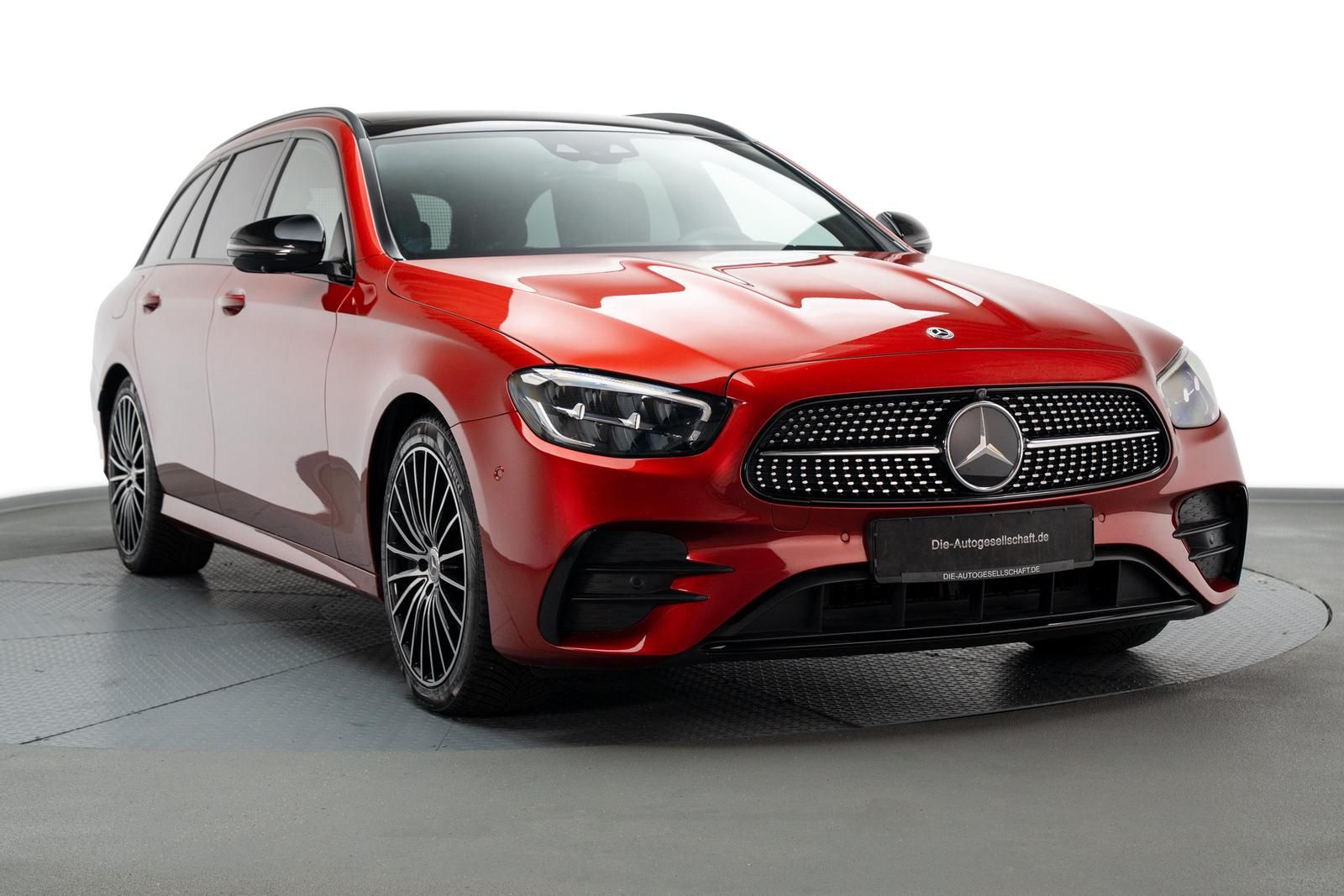 Mercedes-Benz E 220 d T AMG Line LED NAVI KAMERA NIGHT foto 6