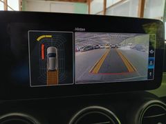 Fahrzeugabbildung Mercedes-Benz C 220d T AMG LINE LED AHK 1.HAND S-HEFT
