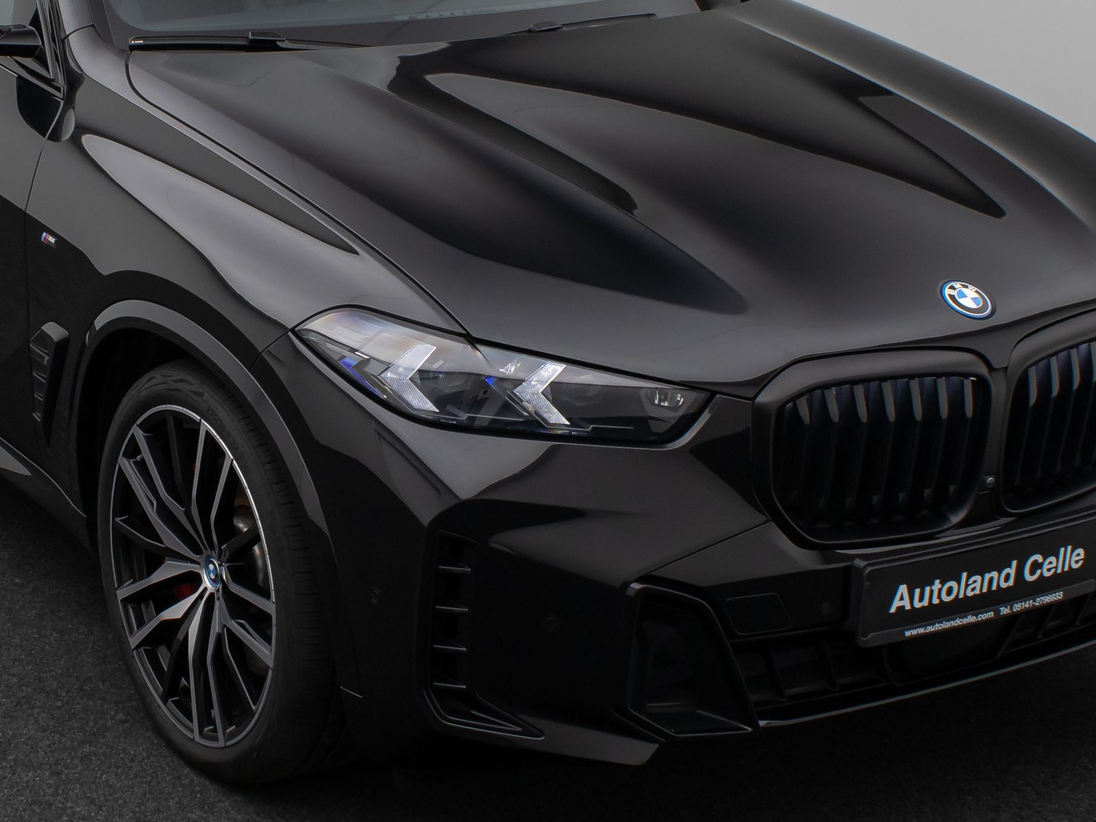 Fahrzeugabbildung BMW X5 xD50e M Sport Pro Pano 360°HUD DAB H/K SoftCl