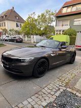 BMW Z4 sDrive23i - schicker gepflegter Sportwagen