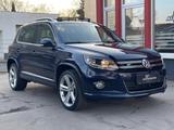 Volkswagen Tiguan Sport & Style R-LINE 4Motion*PANO*AHK* - Volkswagen Tiguan R mit Diesel-Antrieb