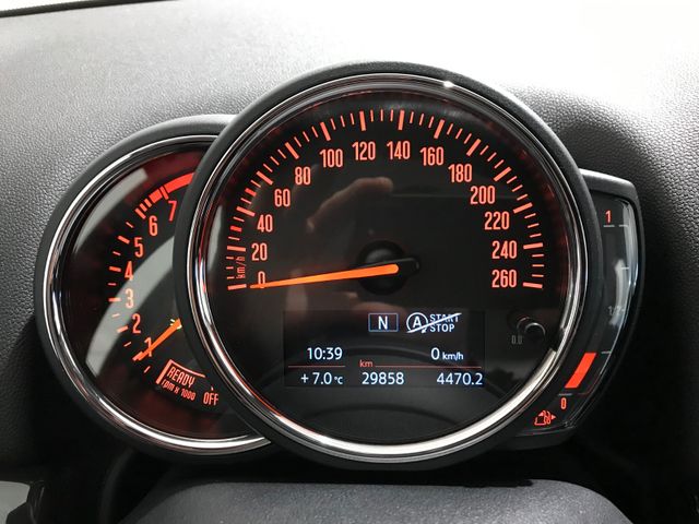 MINI Cooper Countryman 1.5 BLUET KLIMA NAVI PDC SHZ