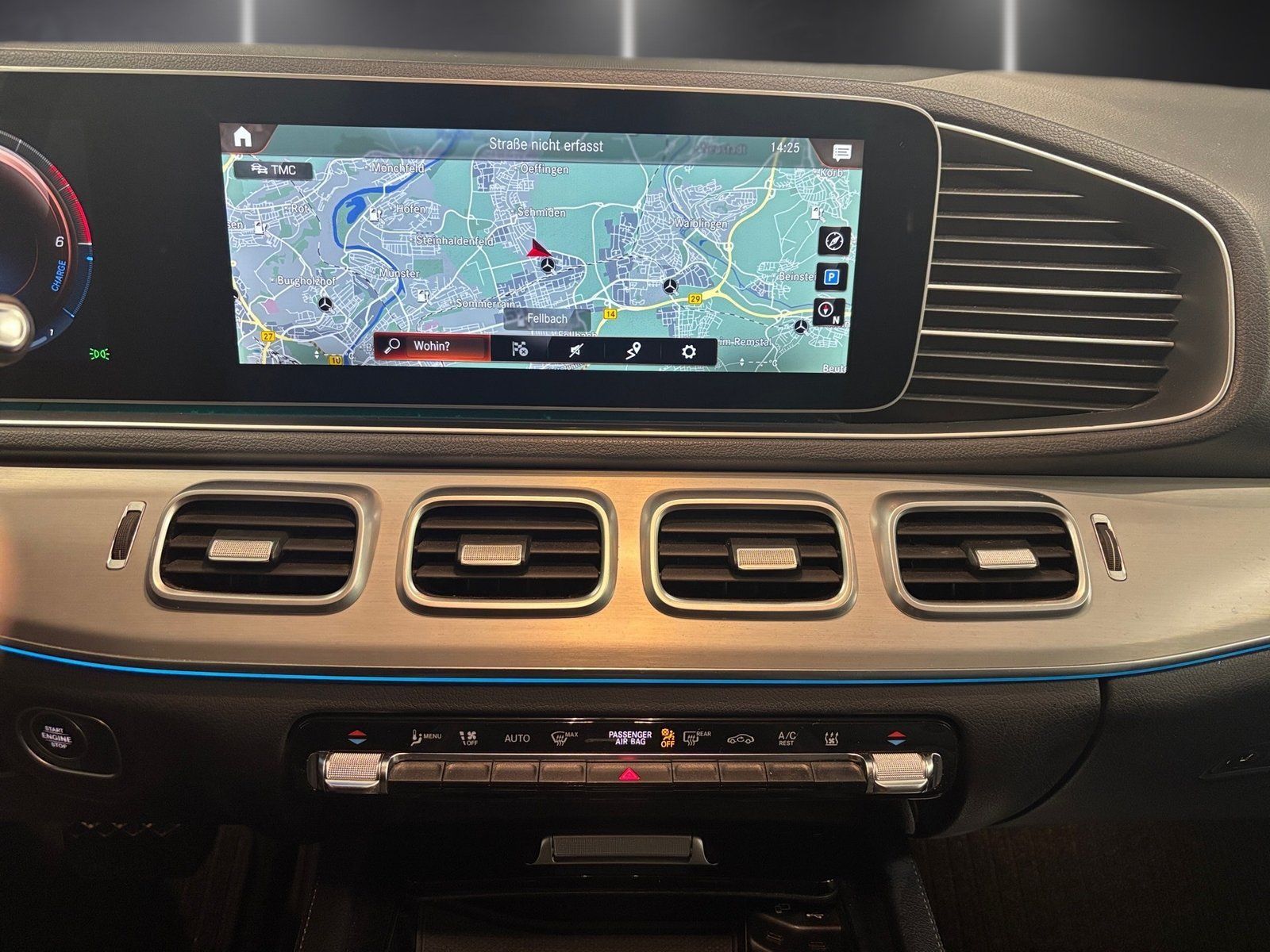 Fahrzeugabbildung Mercedes-Benz GLE 350de 4M*AMG*DISTRONIC*MULTIBEAM*AIRMATC*360