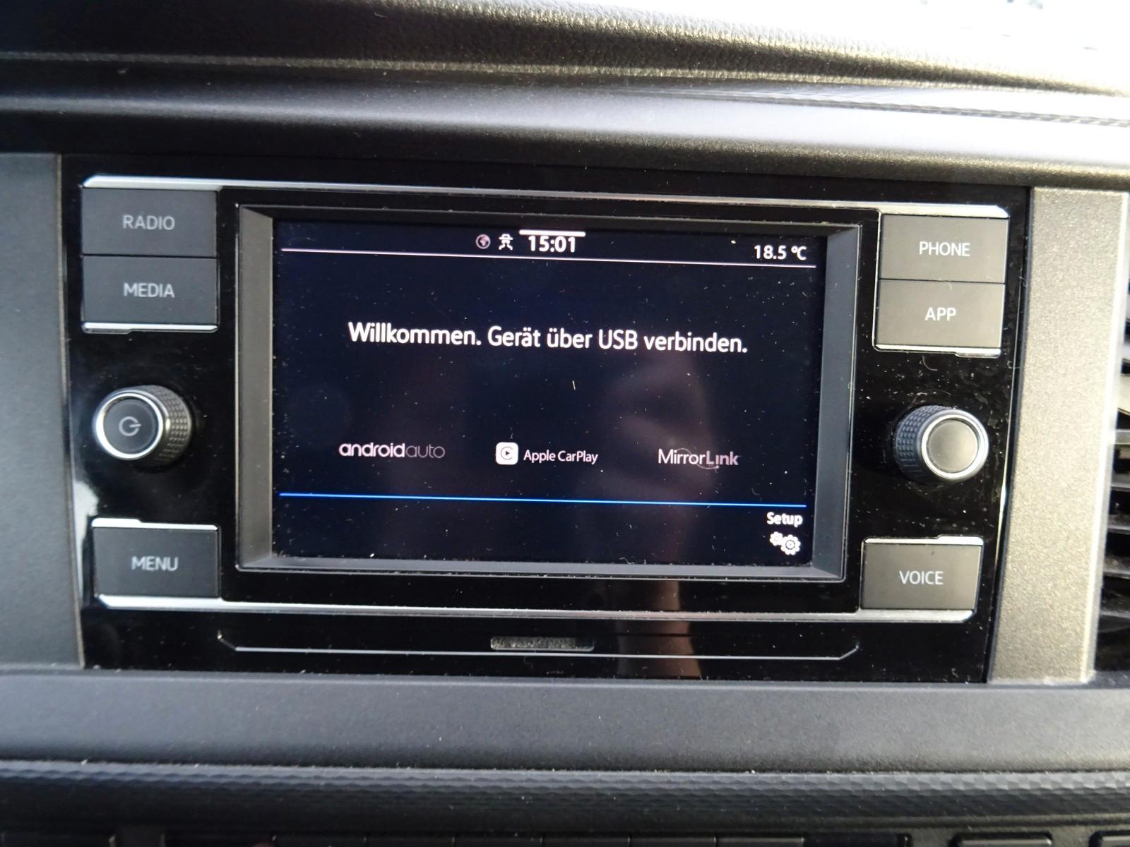 Volkswagen T6.1 Transporter Kasten AHK PDC Kamera Klima