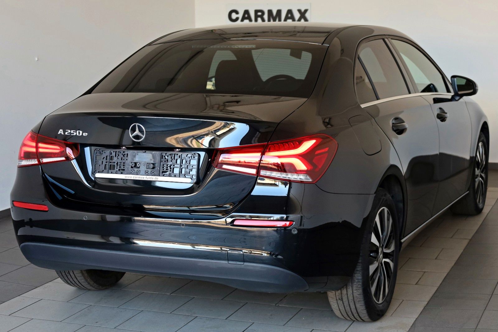 Fahrzeugabbildung Mercedes-Benz A 250 e Style Limo., T.Leder, Navi, LED, Kamera