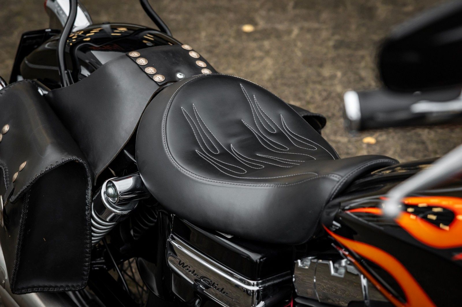 Fahrzeugabbildung Harley-Davidson FXDWG DYNA WIDE GLIDE - Penzl - Gepäcktaschen