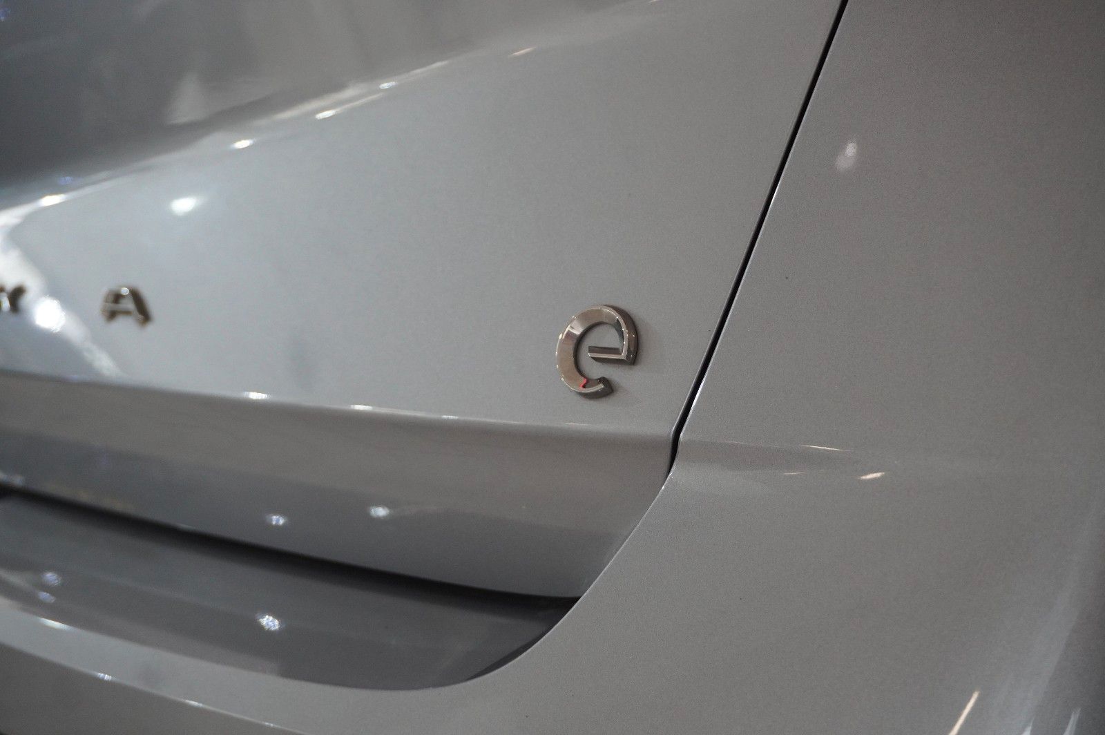 Fahrzeugabbildung Opel Mokka-e ULTIMATE 3-PHASIG NAVI/LED/KAMERA/DAB+