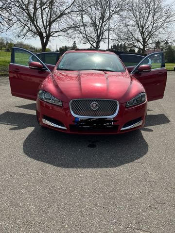 Jaguar XF 3.0 L V6 Diesel S -