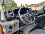 Volkswagen CRAFTER 50 PRITSCHE DoKa LADEKRAN AHK STANDHZG - Ladekran