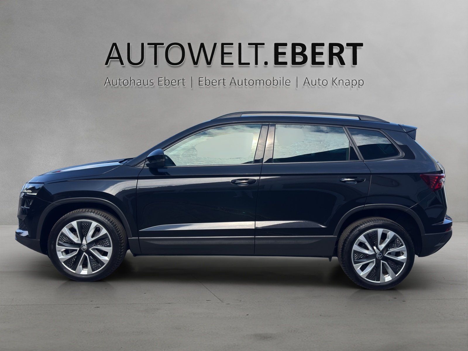 Fahrzeugabbildung SKODA Karoq 1.5 TSI DSG Style/KAMERA/VIRTUAL/ACC/STHZG
