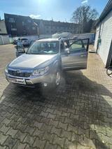 Subaru Forester 2.5 Benzin + lpg  4x4 - Subaru Forester in Essen
