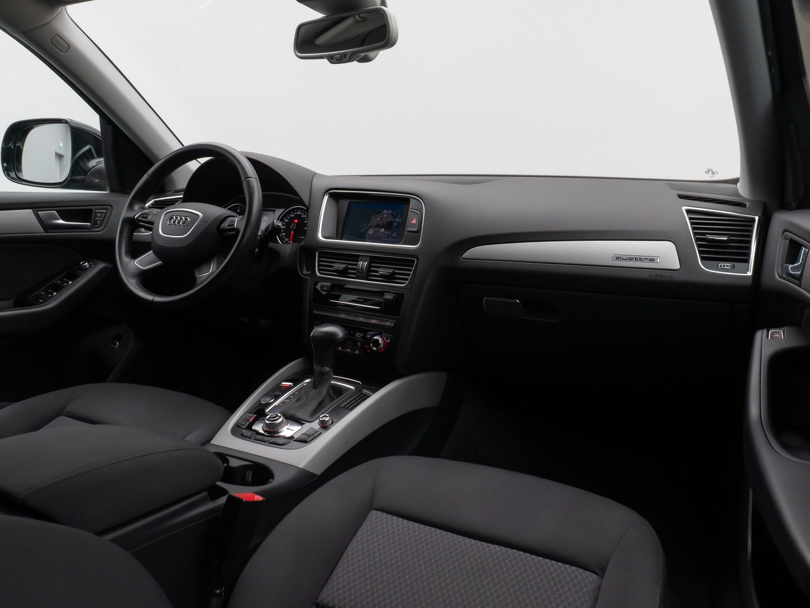 Fahrzeugabbildung Audi Q5 3.0 TDI 180 kW quattro Navi Sitzhzg PDC AHK