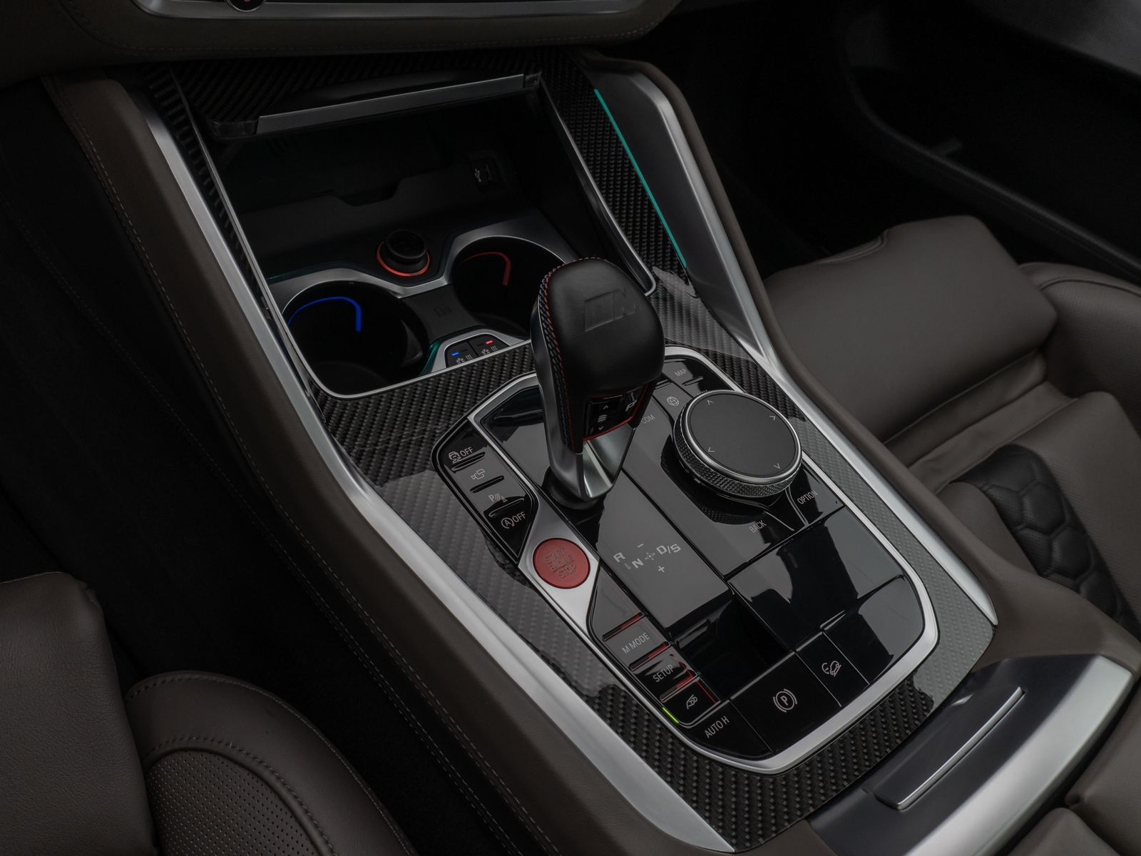 Fahrzeugabbildung BMW X5 M Competition Panorama 360°B&W IndividualVoll