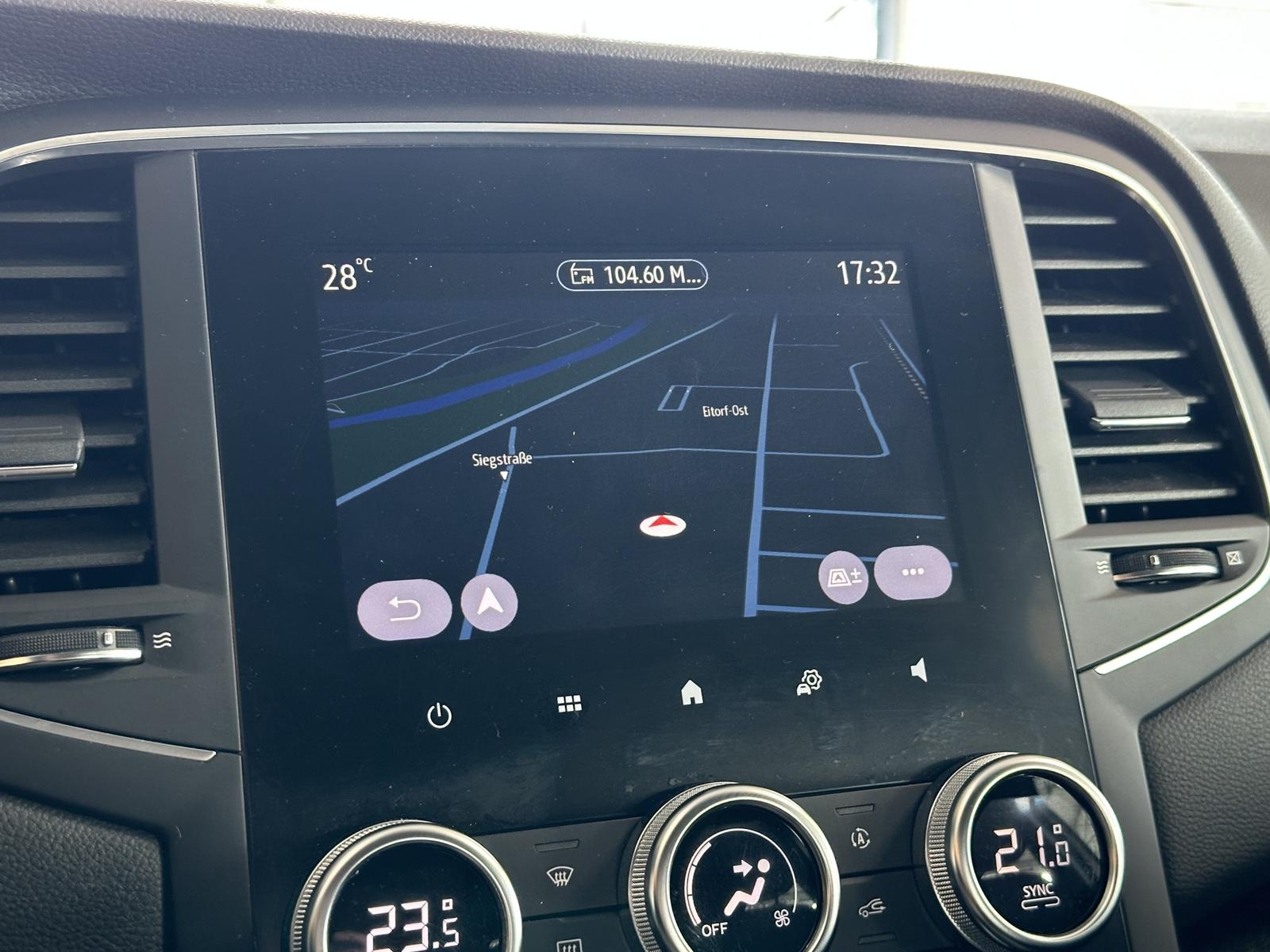 Renault Megane Business Navi Tempomawt LED SHZ PDC