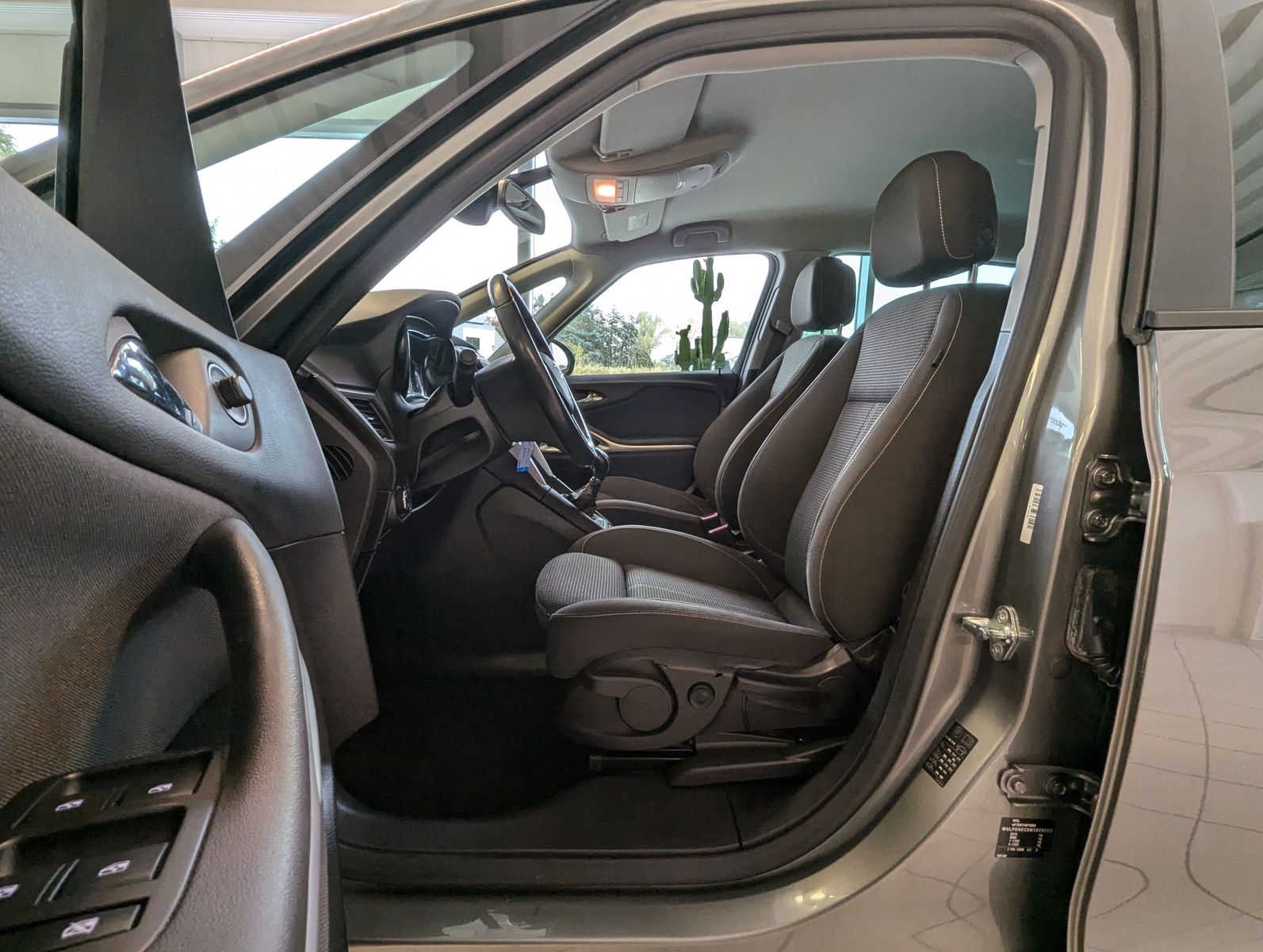 OPEL Zafira 1.4 Turbo 7-Sitze Navi-950 Kamera - Image 12