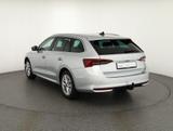 Skoda Octavia Combi 1.5 eTSI DSG LED Navi ACC AHK - Skoda Octavia: Dsg