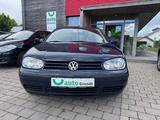 Volkswagen Golf 1.4 Special Klima AHK - gebrauchte VW Golf aus dem Jahr 2001