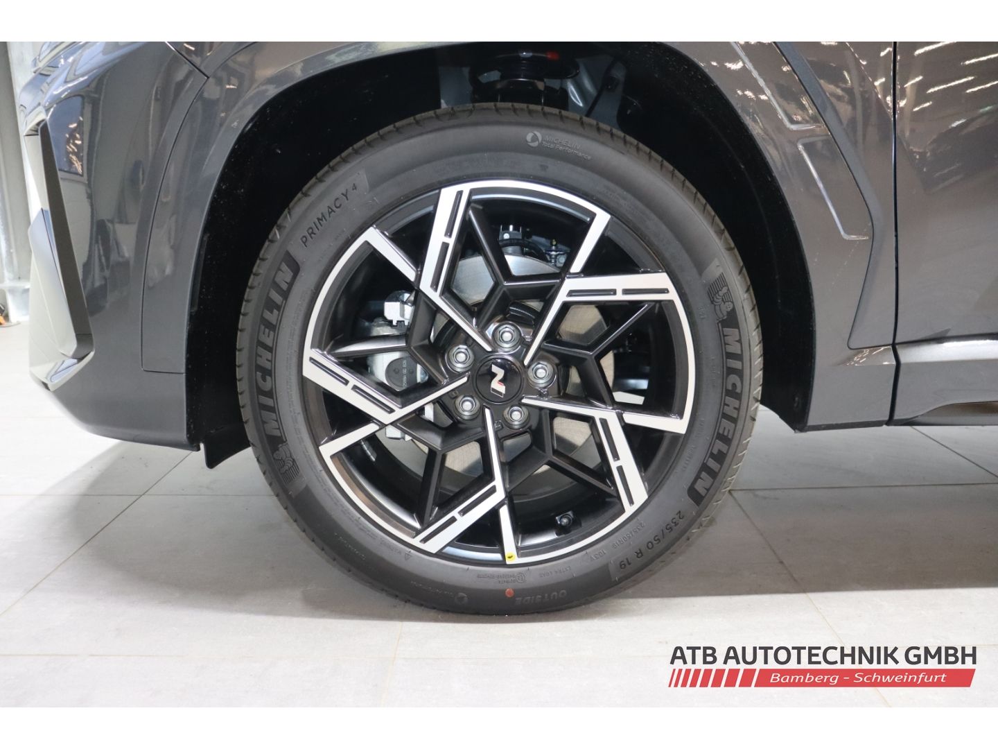 Fahrzeugabbildung Hyundai Tucson MY27 N-Line X 1.6 T-GDI 150 PS 7-DCT 2WD