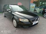 Volvo V50 2.0 D SW aut. Momentum 136CV - Volvo V50 mit Diesel-Antrieb: Automatik