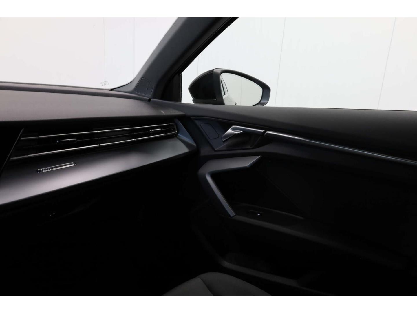 Audi A3 Limousine 35 TDI Advanced VCP/NAV/RFK/DAB, миниатюра 20