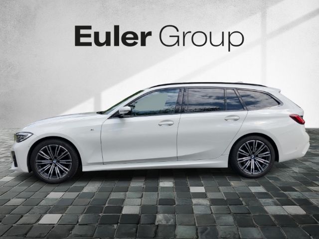 BMW 320 i Touring M-Sport ACC Sitzheizung El.Heckkla foto 2