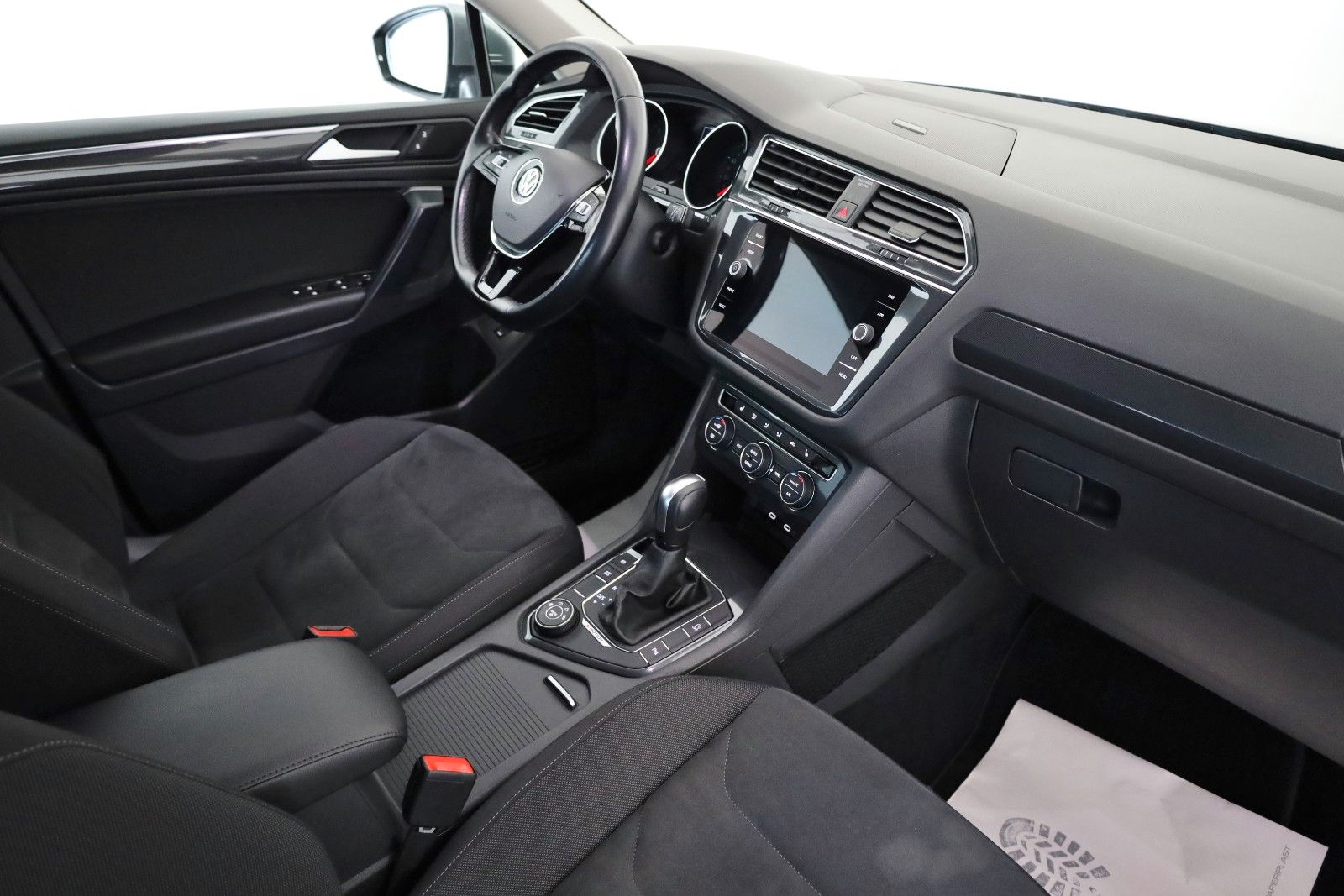Fahrzeugabbildung Volkswagen Tiguan Allspace Highline 4M Navi,LED,ACC,abn.AHK