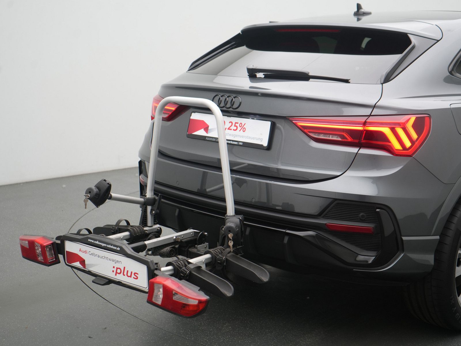 Audi Q3 Sportback 45 e S line S-TRON PANO MATRIX ACC foto 4