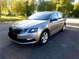 Skoda Octavia 1.6 TDI Ambition Combi Ambition - Skoda Octavia mit Diesel-Antrieb: Kombi, 1.6