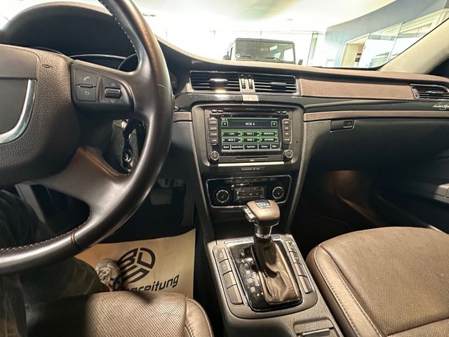 Fahrzeugabbildung Skoda Superb Combi Laurin & Klement*PANO*STANDHZG.*1.H