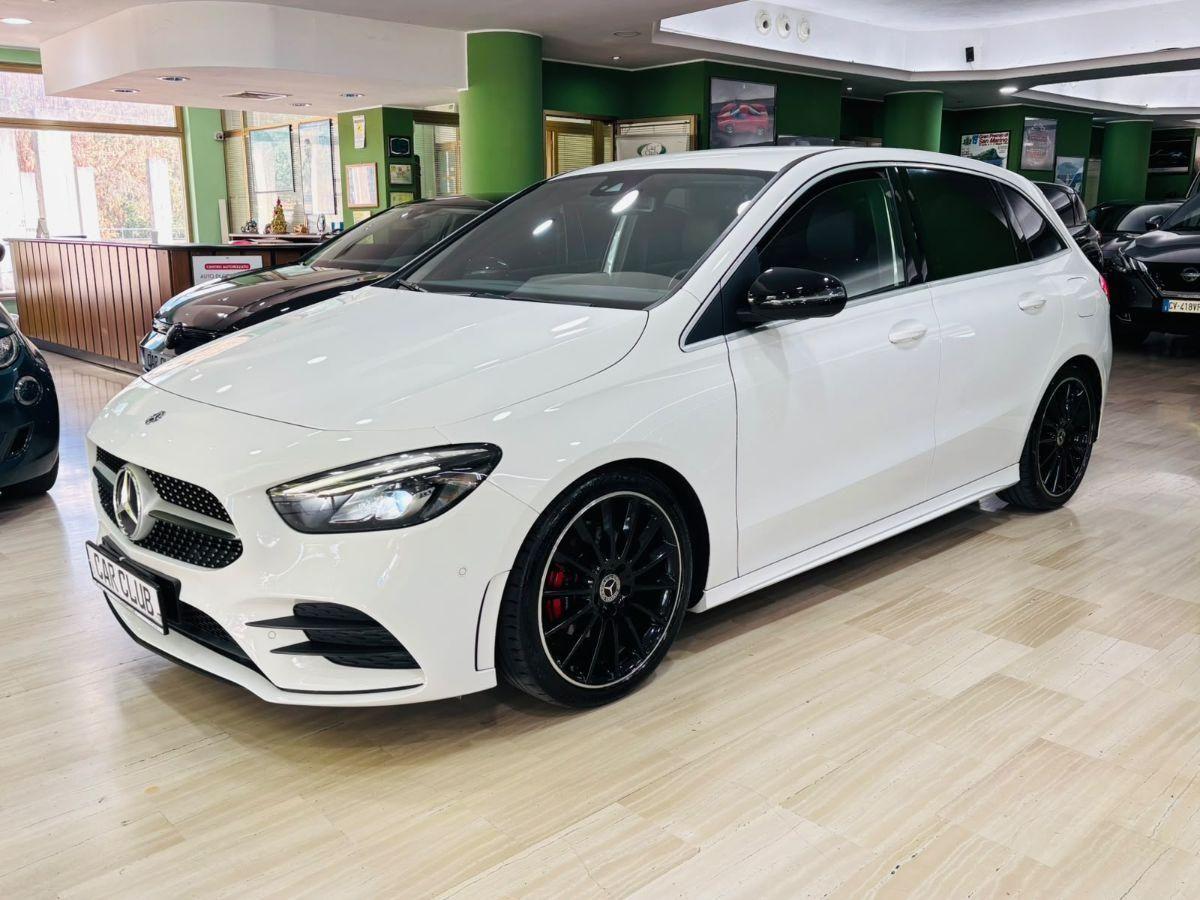 Mercedes-Benz B 180