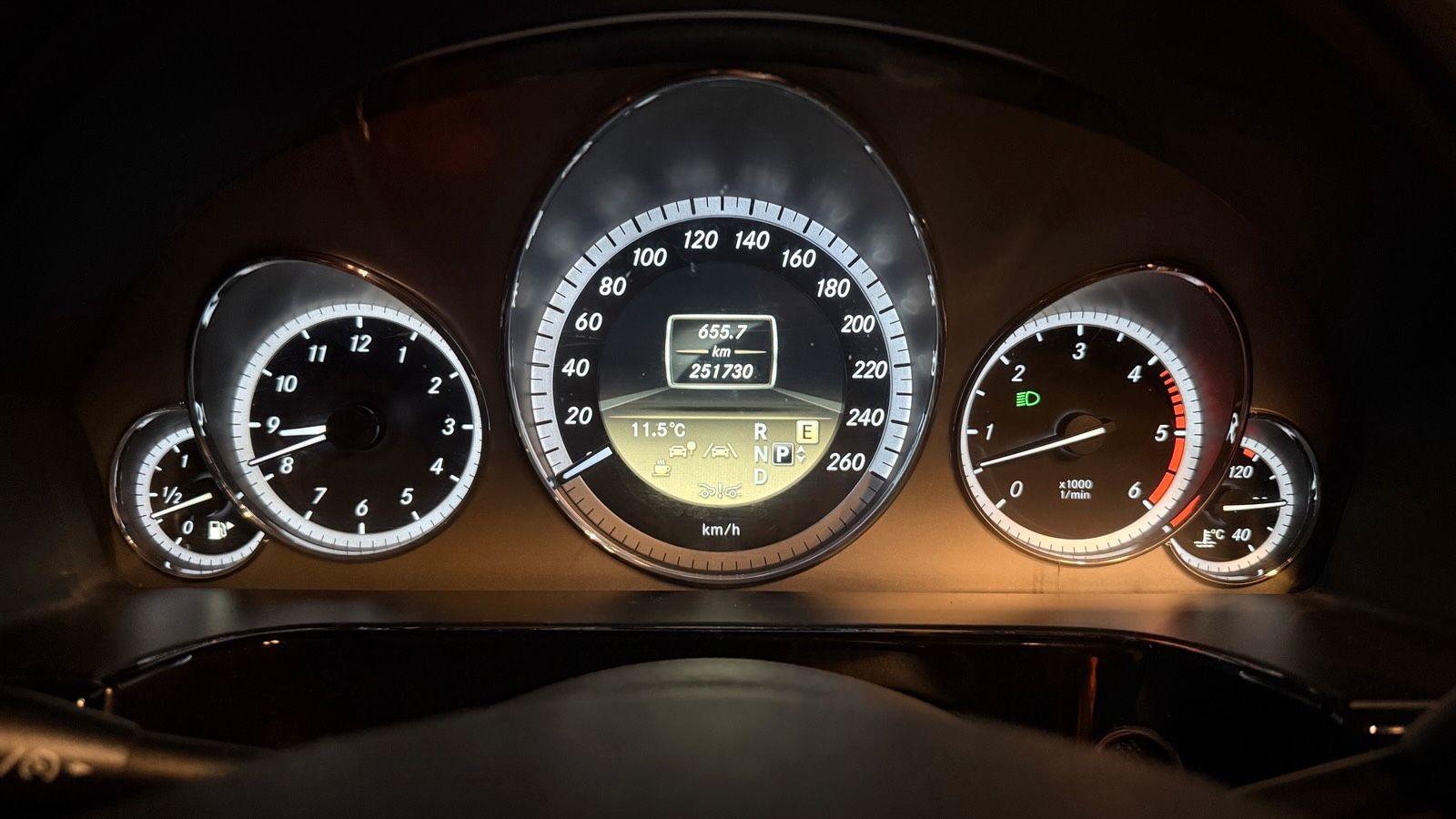 Mercedes-Benz E 350
