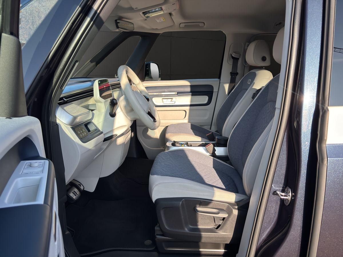 ID.Buzz Pro 82 kWh IQ.Light AHK RFK ACC NAVI