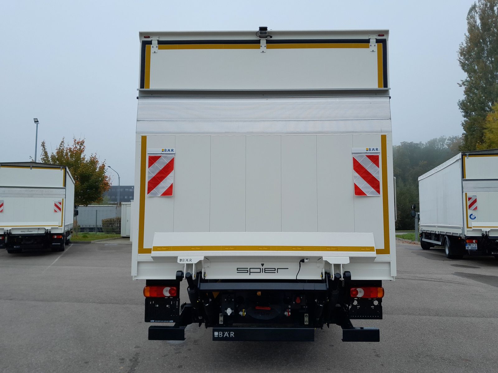 Fahrzeugabbildung DAF FA XB 230 12t