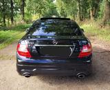Mercedes-Benz C 350  sehr gepflegt AMG, VOLL Pano ILS Distroni - Mercedes-Benz C 350: Sportwagen