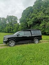 Dodge RAM 1500 Gen 4. mit Campertop - : Pickup, Camper