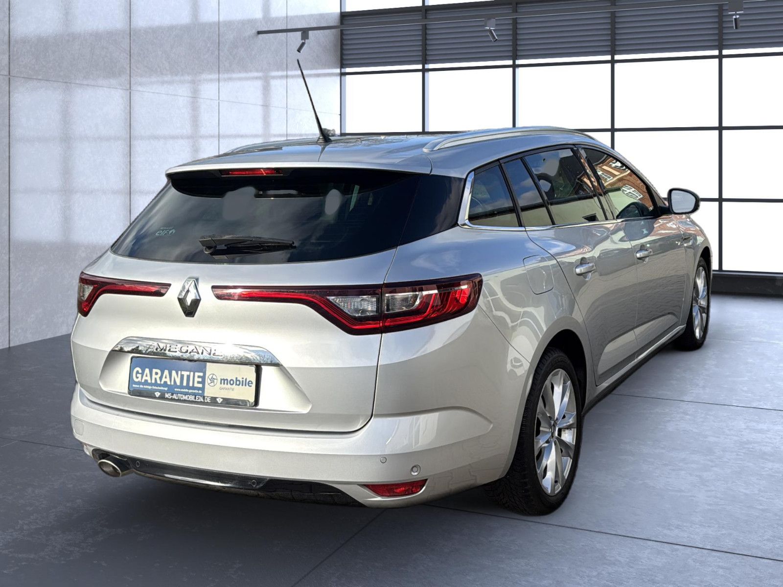 Fahrzeugabbildung Renault Megane IV Grandtour / Steuerkette+Kopfd. neu