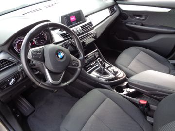 BMW 218 Active Tourer - 11