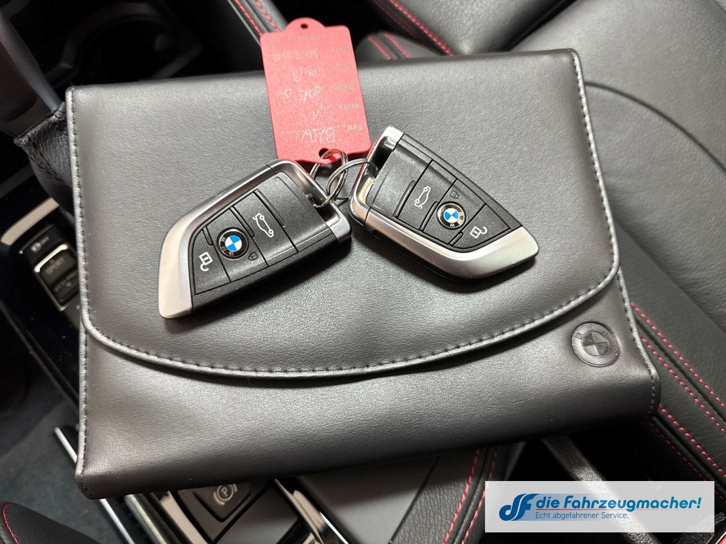 Fahrzeugabbildung BMW X1 xDrive 20 i Sport Line HUD AD Navi Memory Sit