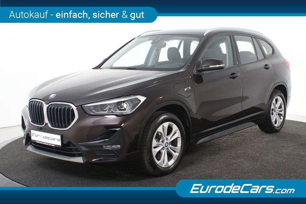BMW X1 xDrive25e *1.Hand*Navi*Park ass.*Standheizung