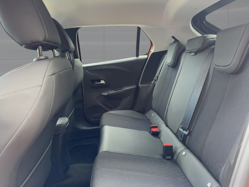 Fahrzeugabbildung Opel Corsa Elegance Winterpaket Rückfahrkamera