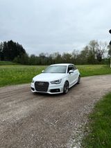 Audi A1 2.0 TDI S line - Audi A1 mit Diesel-Antrieb: Kleinwagen, 2.0