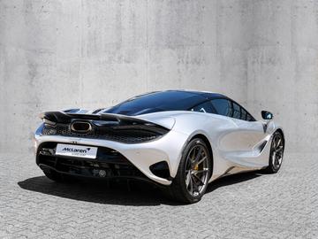 صورة 3 لـ 2024 Mclaren 750S