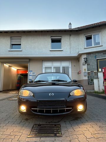 Mazda MX-5 1.9 Sportive